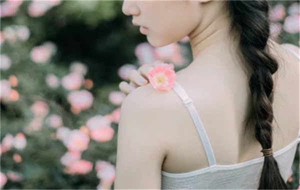 贵定香港胎儿多大能鉴定性别(香港抽血验男女预约) 贵定香港胎儿多大能鉴定性别(香港抽血验男女预约)